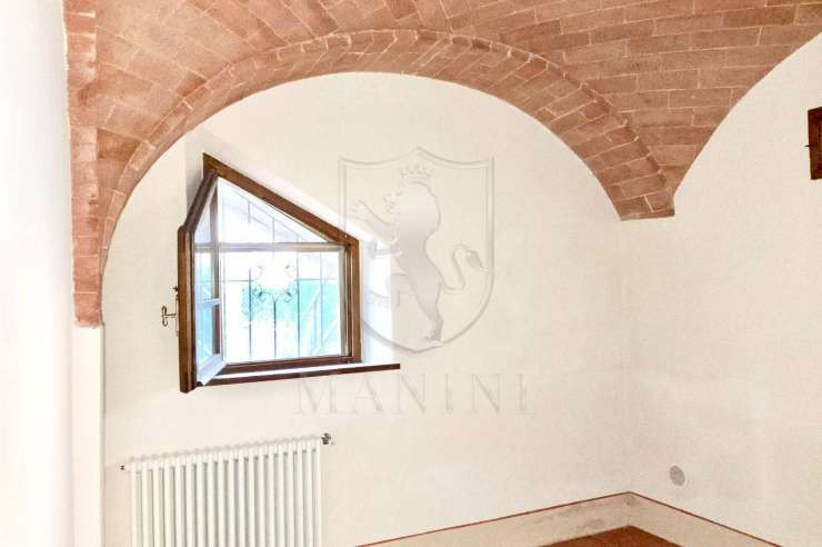 Castiglion Fiorentino - 6 - 400 mq - € 900.000,00