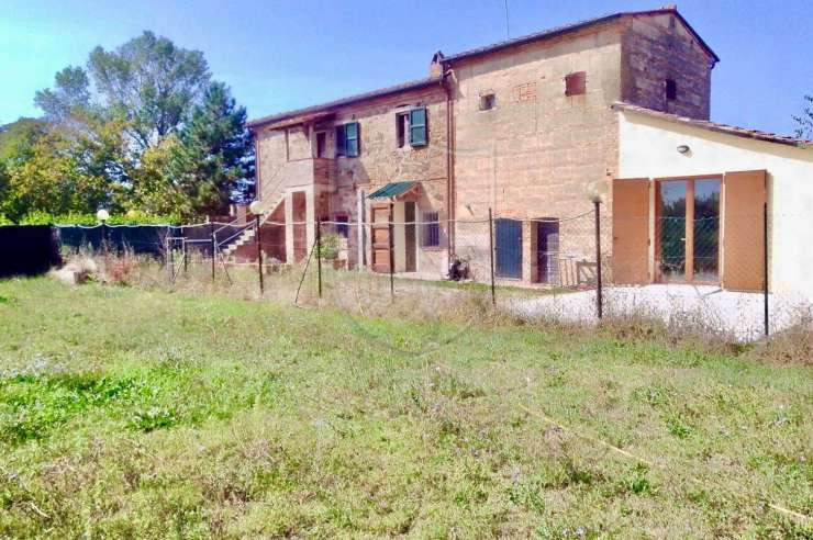 Torrita di Siena - 3 - 192 mq - € 249.000,00