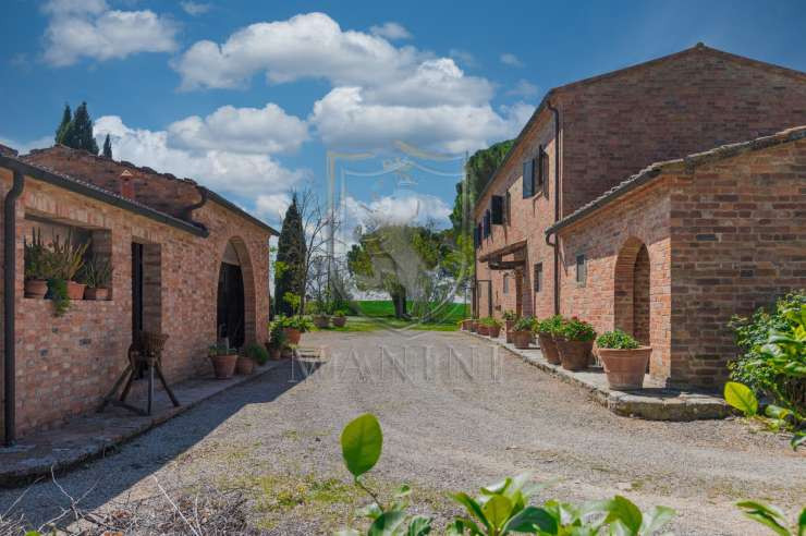 Cortona - 5 - 220 mq - € 990.000,00