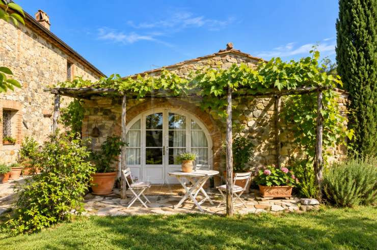 Montalcino - 7 - 520 mq - € 370.000,00