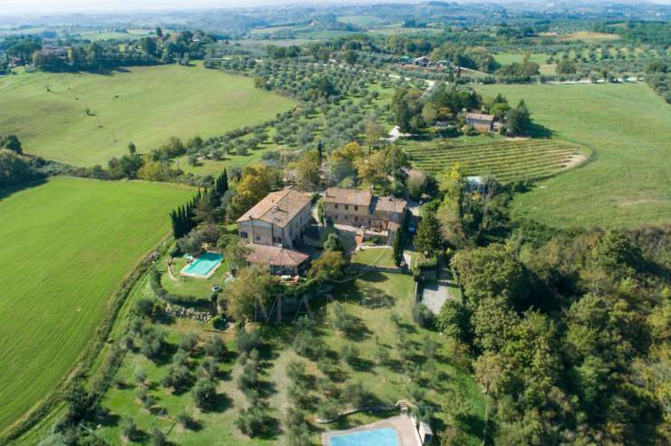 Siena - 8 - 440 mq - € 1.200.000,00