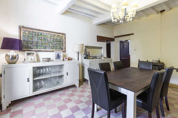 Castiglione del Lago - 7 - 565 mq - € 490.000,00