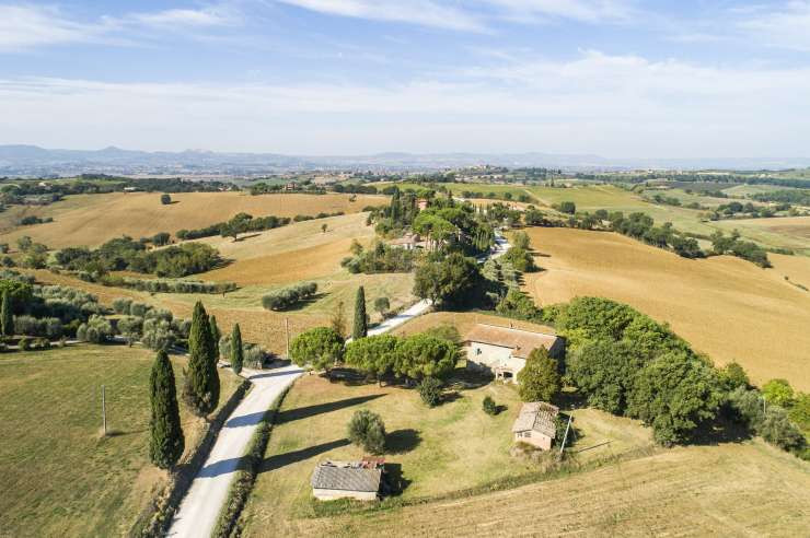Castiglione del Lago - 4 - 257 mq - € 200.000,00