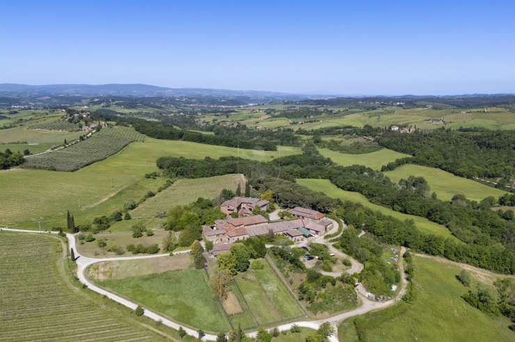 Castellina in Chianti - 8 - 5800 mq - € 11.000.000,00