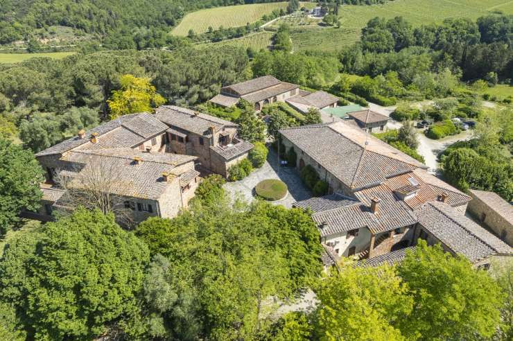 Castellina in Chianti - 8 - 5800 mq - € 11.000.000,00